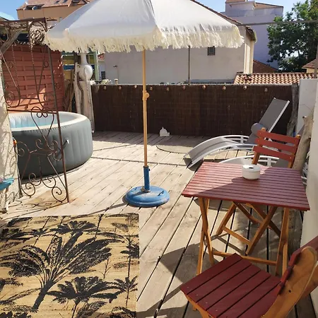 Appartement De Charme, Terrasse Et Prive